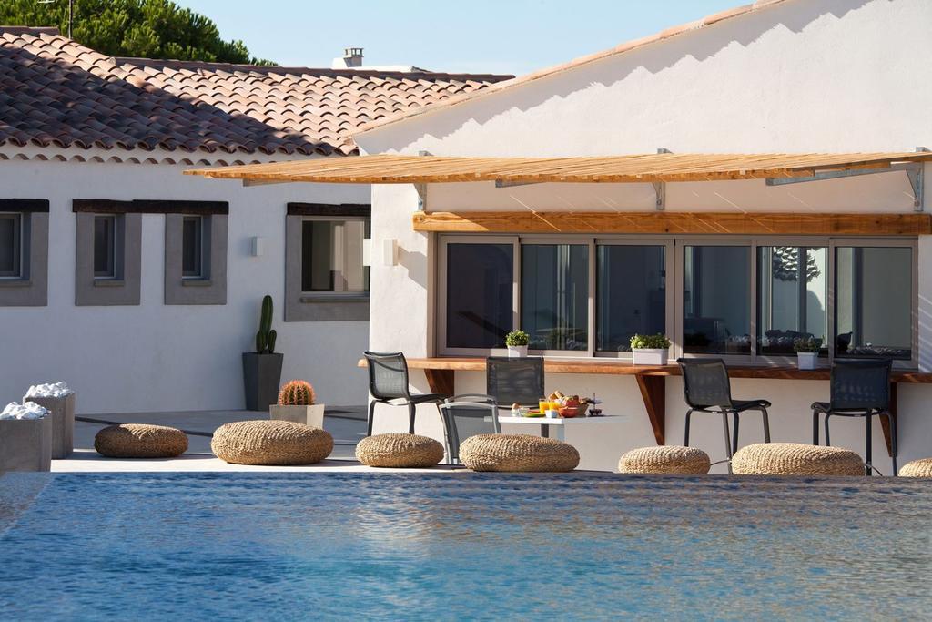 Sainte Helene Adult Only *
